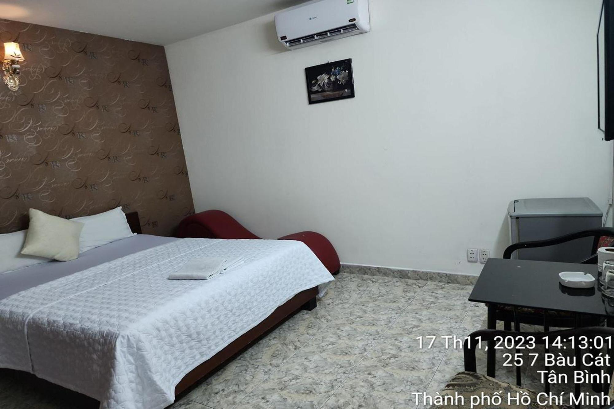 Bau Cat Hotel Ho Şi Min Exterior foto